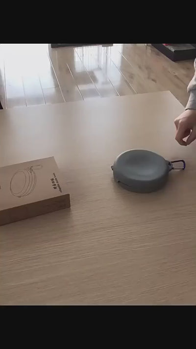 Foldable Double Bowl – Perfect for Pets On the Go! 🐾.